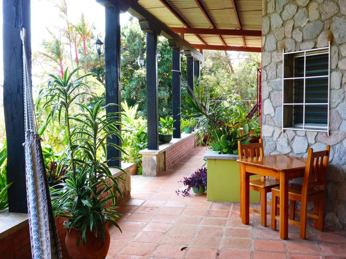 The Golden Frog Inn El Valle de Anton Dış mekan fotoğraf